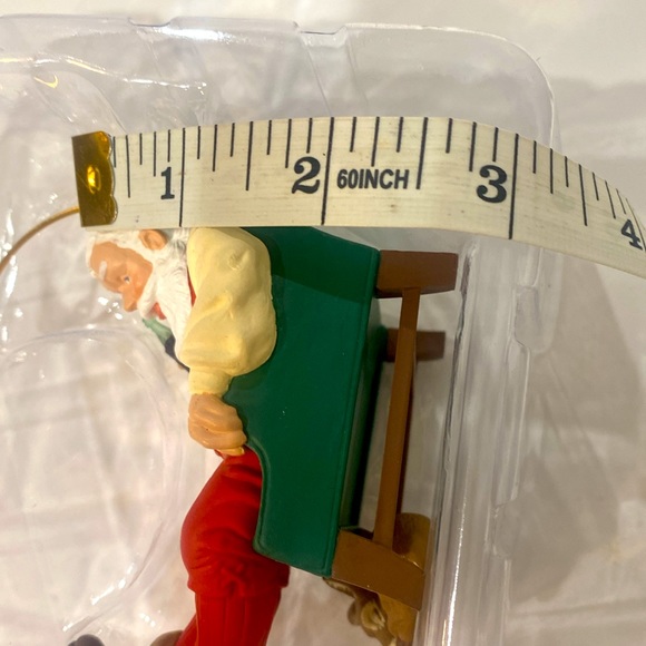 Vintage Keepsake Hallmark Christmas Ornament “Relaxing Moment“ Coca-Cola Santa - Picture 11 of 14